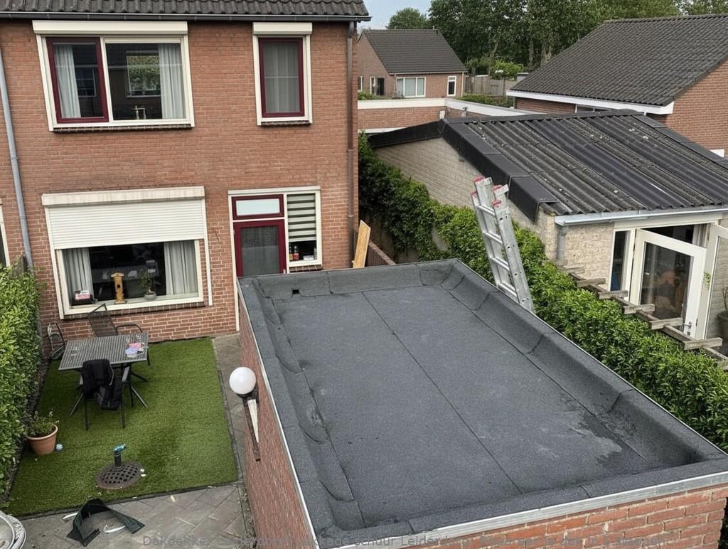 Lekkage Schuur Leiderdorp